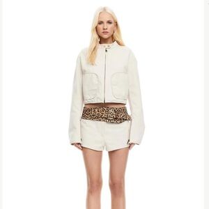 NWT Lioness Crue Jacket Beige